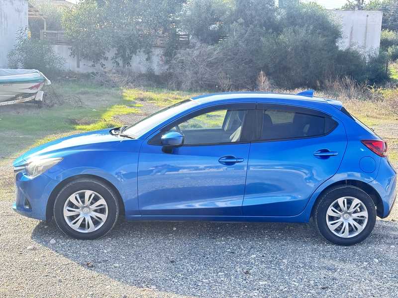 2017 Mazda Demio 1,3L 2017 Cyprus