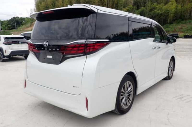 2025 Toyota Alphard 2,5L 2025 Cyprus