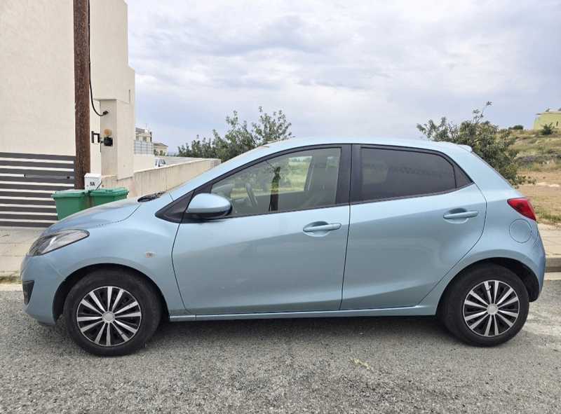 2011 Mazda Demio 1,3L 2011 Cyprus