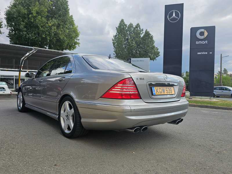 2002 Cars Classic 5,5L 2002 Cyprus