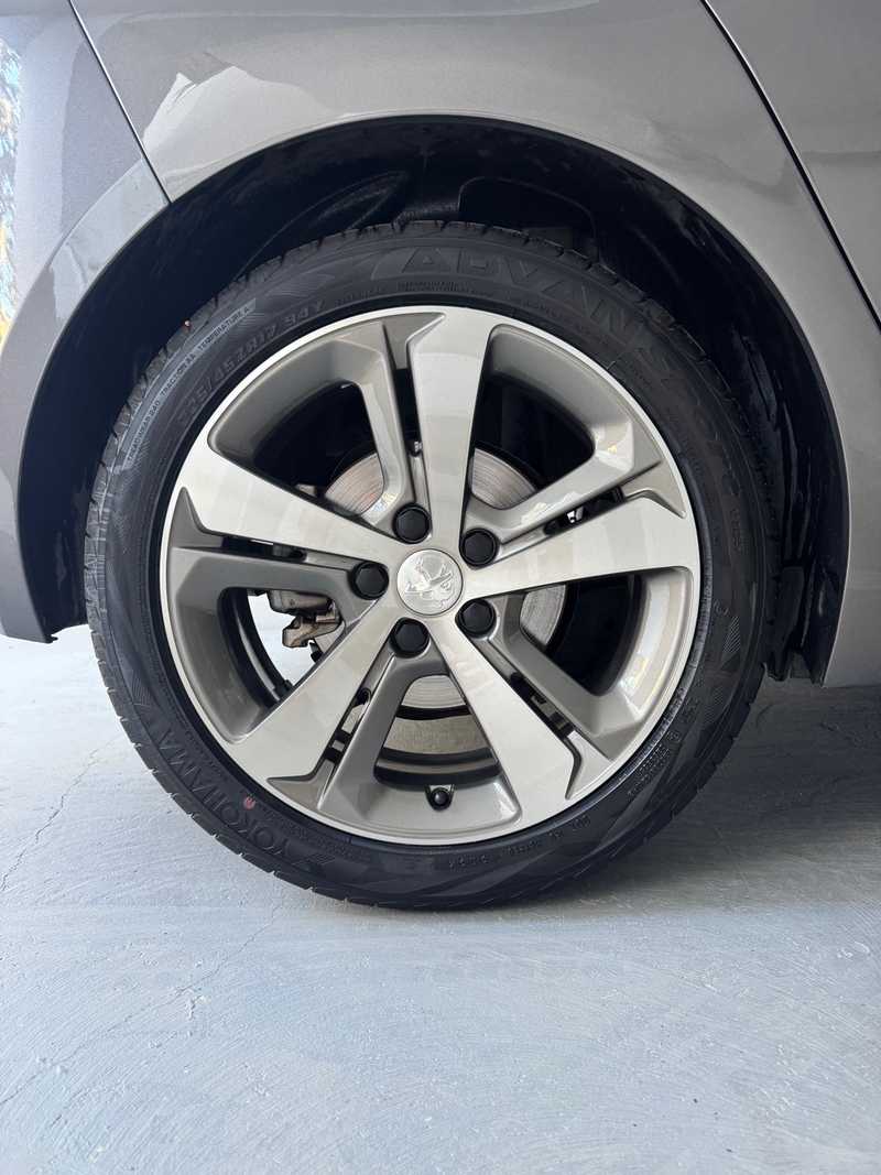 2016 Peugeot 308 1,6L 2016 Cyprus