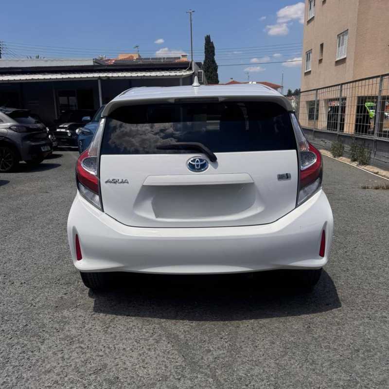2019 Toyota Aqua 1,5L 2019 Cyprus