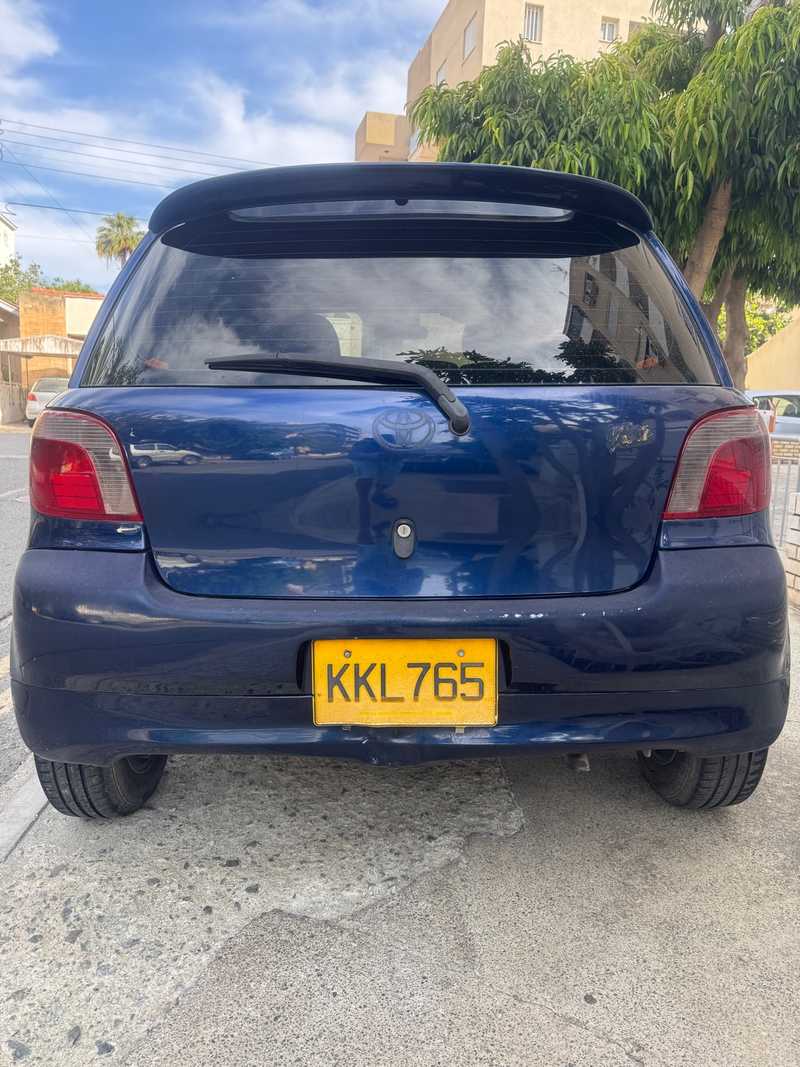 2000 Toyota Vitz 1,0L 2000 Cyprus