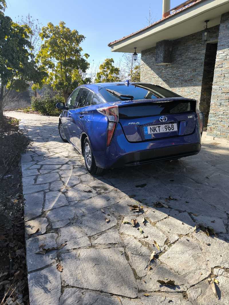 2016 Toyota Prius 1,8L 2016 Cyprus