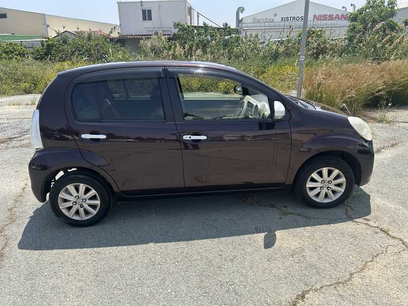 Toyota Passo 1,3L 2015