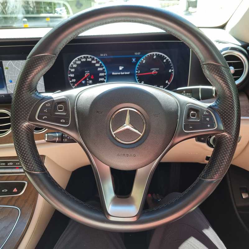 2017 Mercedes-Benz E-Class 2,0L 2017 Cyprus