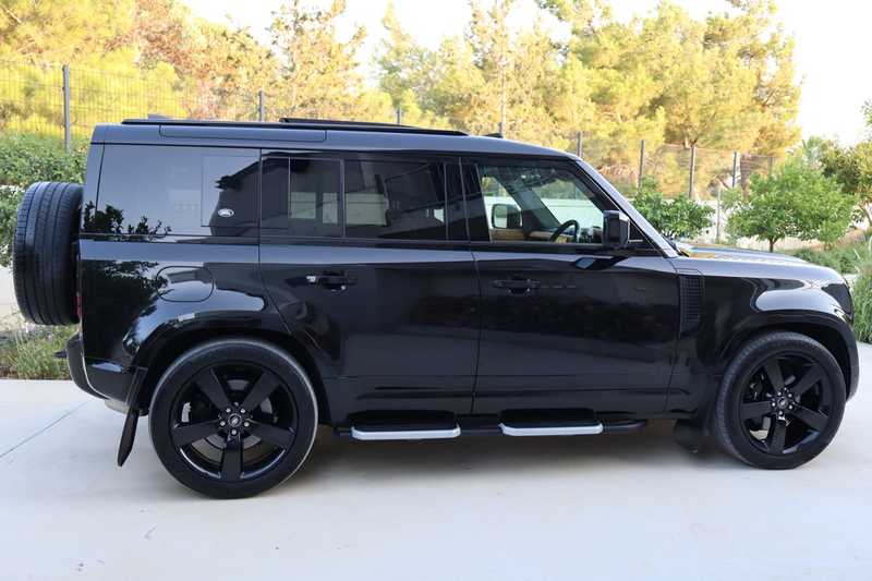 2023 Land Rover Defender 3,0L 2023 Cyprus