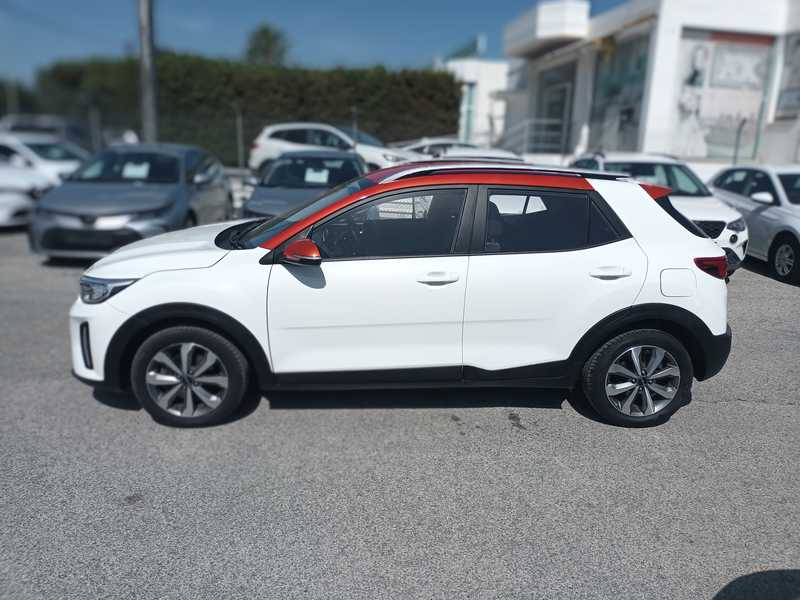 2022 KIA Stonic 1,0L 2022 Cyprus