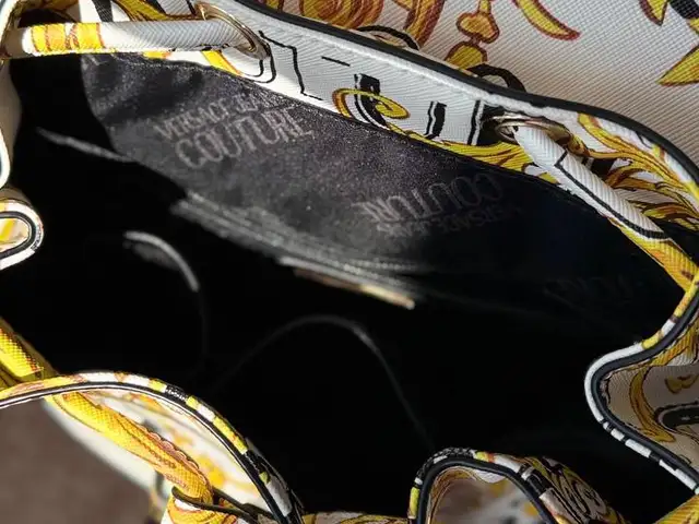 Backpack versace jeans cuture, Επαρχία Λεμεσού — Εκάλη