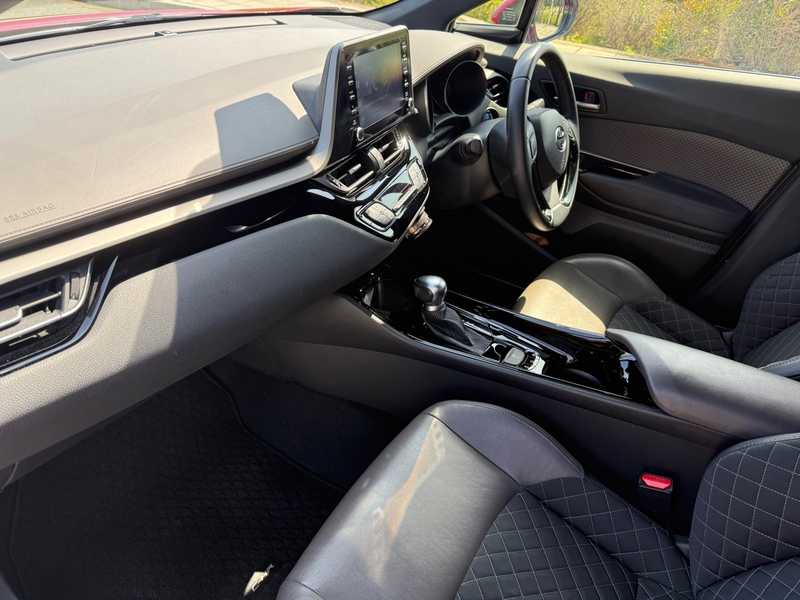 2019 Toyota C-HR 1,8L 2019 Cyprus