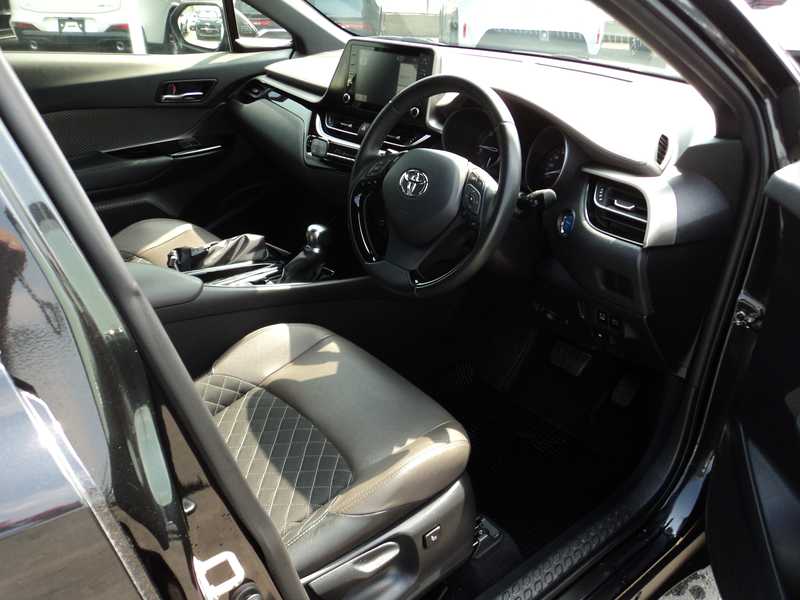 2021 Toyota C-HR 1,8L 2021 Cyprus