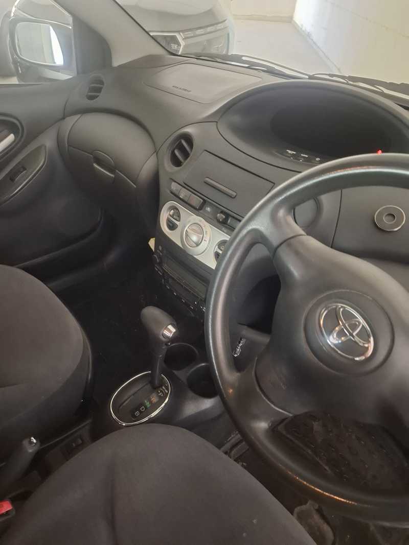 2004 Toyota Vitz 1,3L 2004 Cyprus