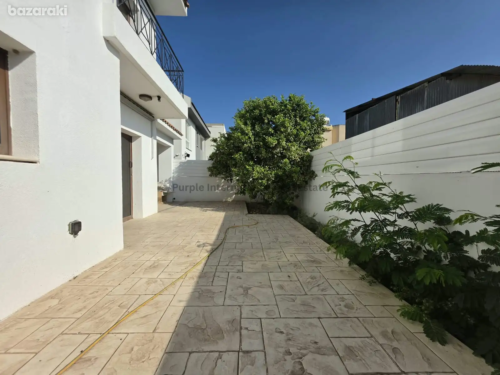 House, 3 bedrooms — 16