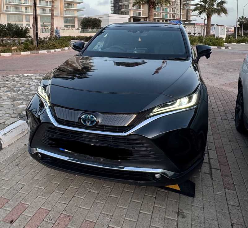 2021 Toyota Harrier 2,5L 2021 Cyprus