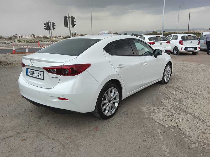 2015 Mazda 3 2,0L 2015 Cyprus