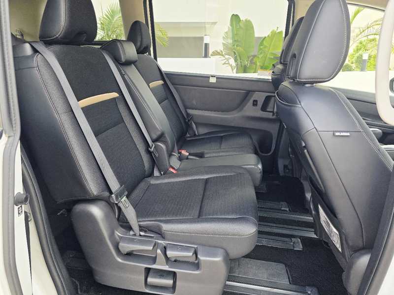 2023 Nissan Serena 2,0L 2023 Cyprus