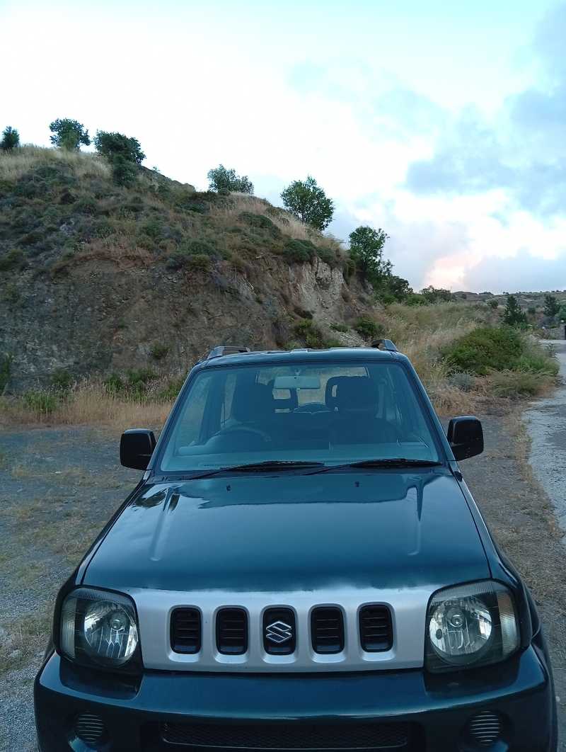 2002 Suzuki Baleno 6,4L 2002 Cyprus