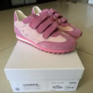Sneakers for girl, Επαρχία Λεμεσού — Κάτω Πολεμίδια