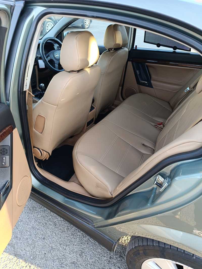 2003 Opel, Vauxhall Vectra 1,8L 2003 Cyprus