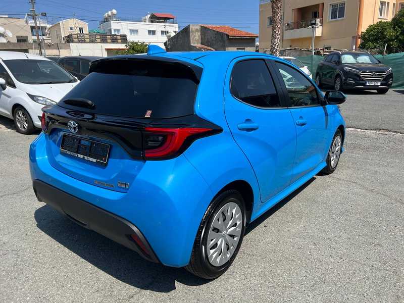 2022 Toyota Yaris 1,5L 2022 Cyprus