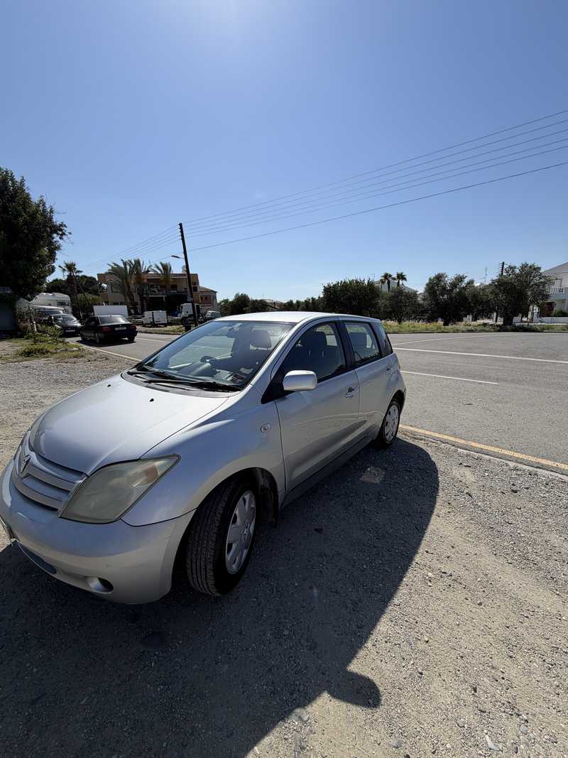 2002 Toyota Ist 1,3L 2002 Cyprus