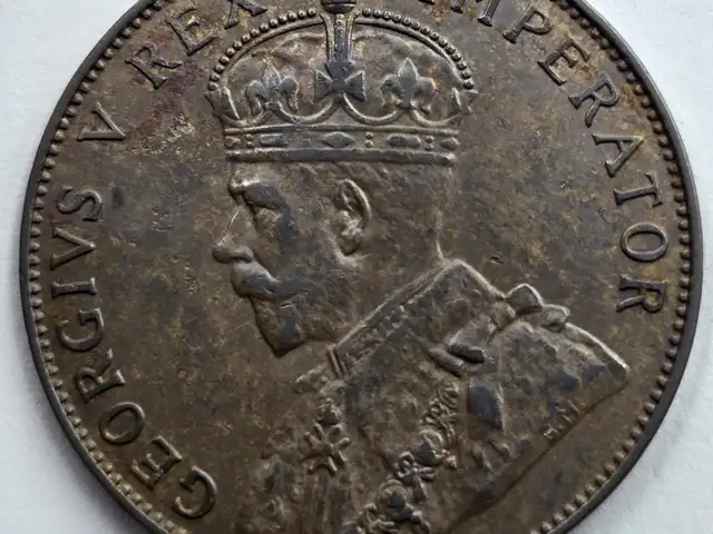 Cyprus kgv 1/2 piastre coin 1930 in top unc condition, Nicosia — Latsia - Agios Georgios