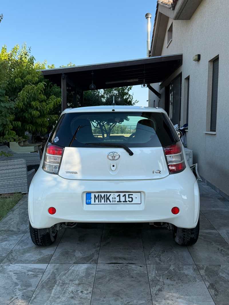 2009 Toyota IQ 1,0L 2009 Cyprus