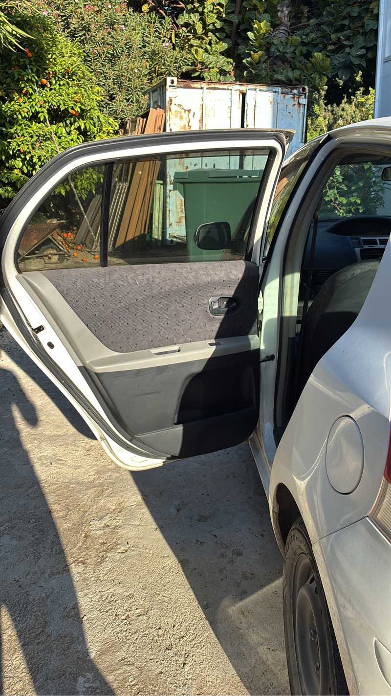 2010 Toyota Vitz 1,0L 2010 Cyprus