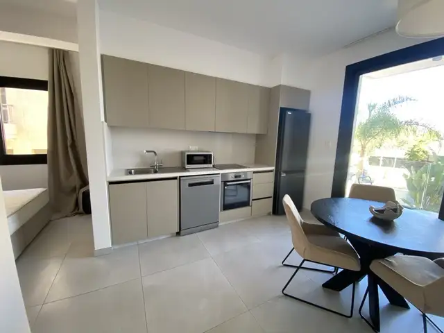 Studio apartment to rent, Επαρχία Λεμεσού — Άγιος Αθανάσιος