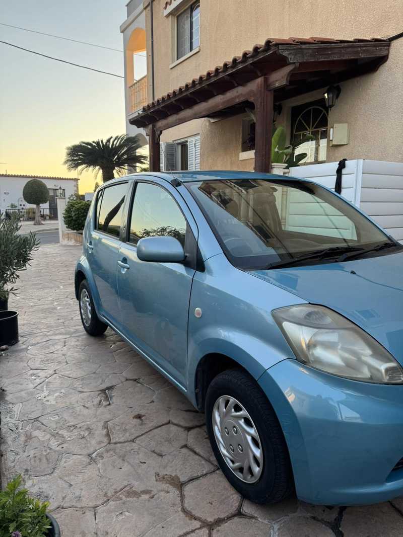 2004 Daihatsu Boon 3,7L 2004 Cyprus