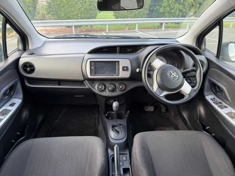 2016 Toyota Vitz 1,3L 2016 Cyprus