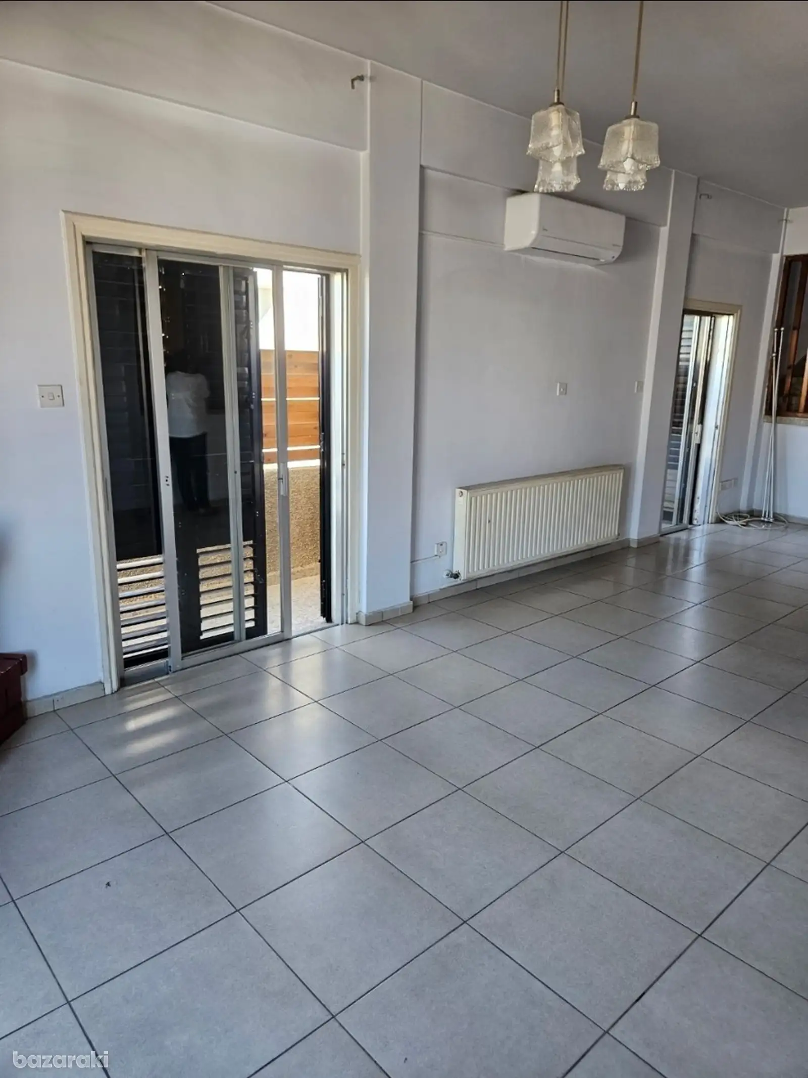 House, 3 bedrooms — 2