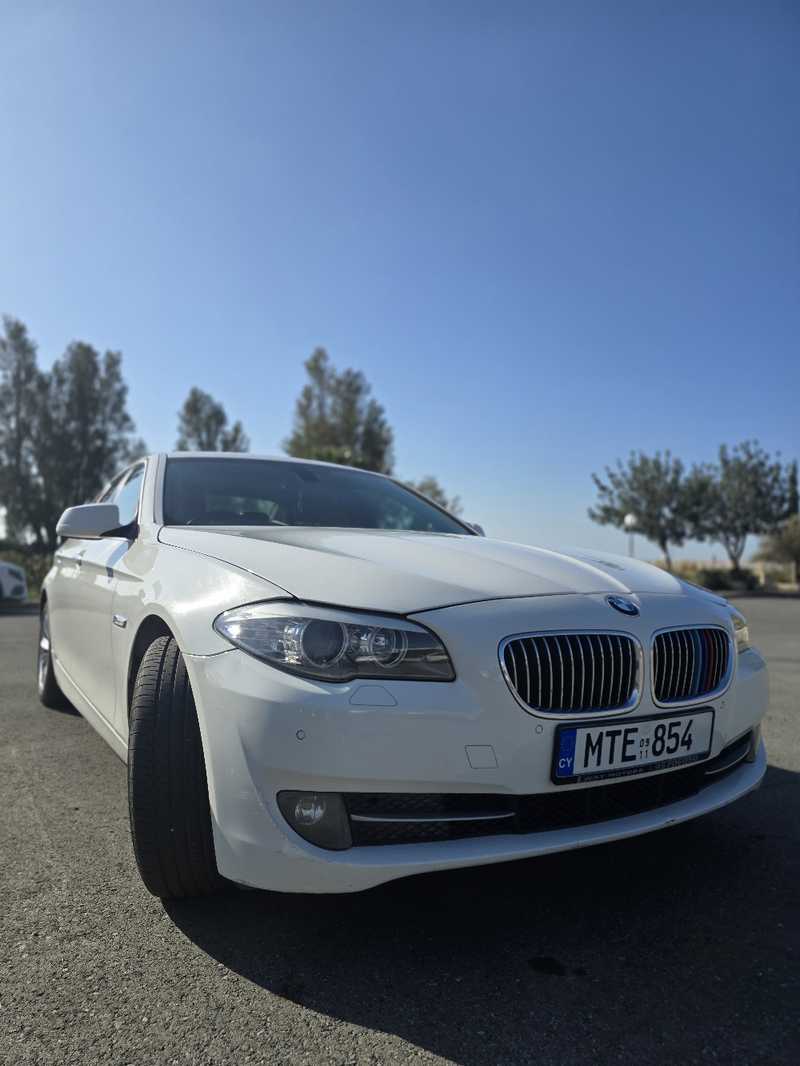 BMW 5-Series 2,0L 2011