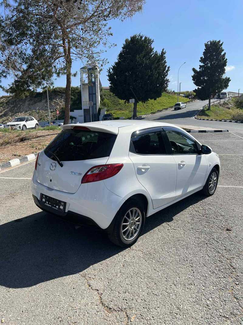 2014 Mazda Demio 1,3L 2014 Cyprus