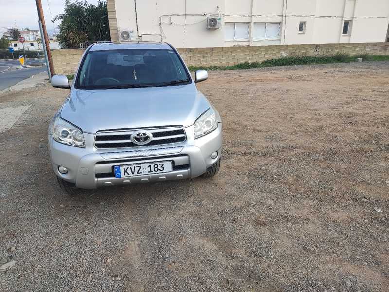 Toyota RAV4 2,2L 2007