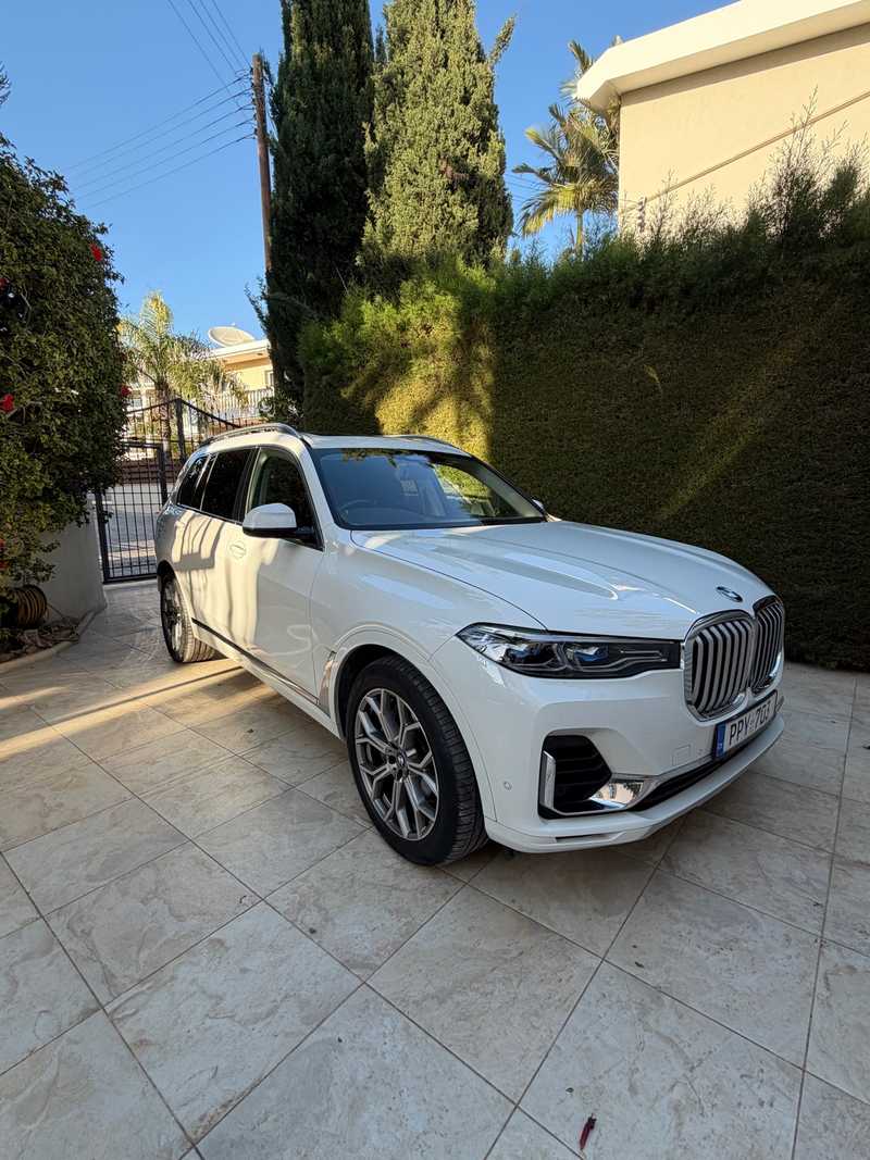 2022 BMW X7 3,0L 2022 Cyprus