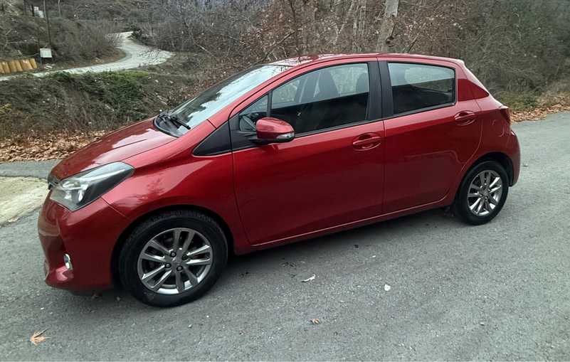 2015 Toyota Yaris 1,3L 2015 Cyprus