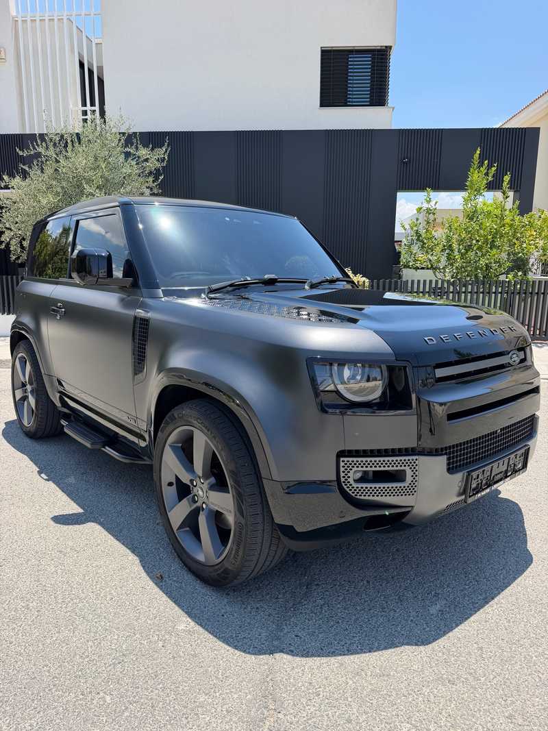 Land Rover Defender 5,0L 2023