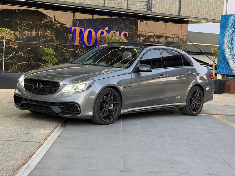 2014 Mercedes-Benz E-Class 5,5L 2014 Cyprus