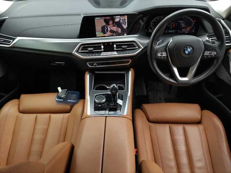2021 BMW X6 3,0L 2021 Cyprus