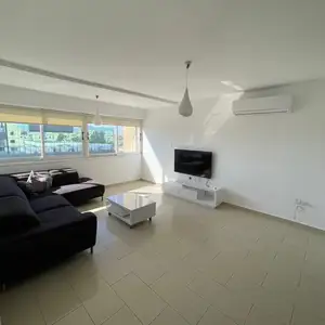 2-bedroom apartment to rent, Larnaca — Larnaka - Harbor