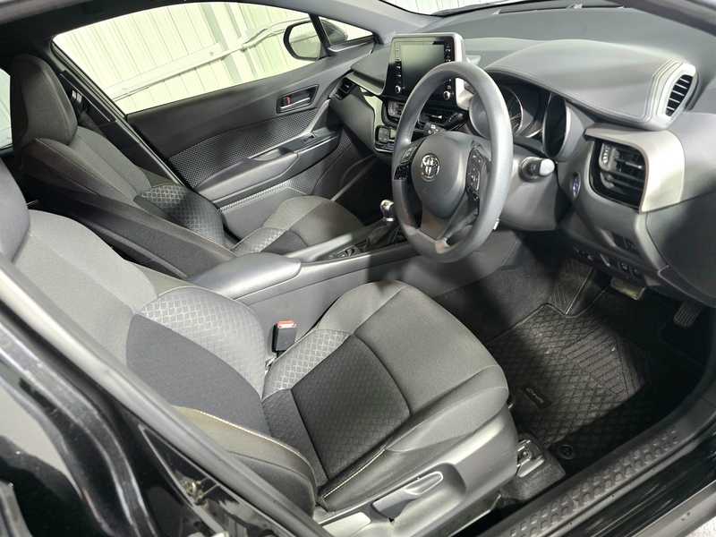 2022 Toyota C-HR 1,8L 2022 Cyprus