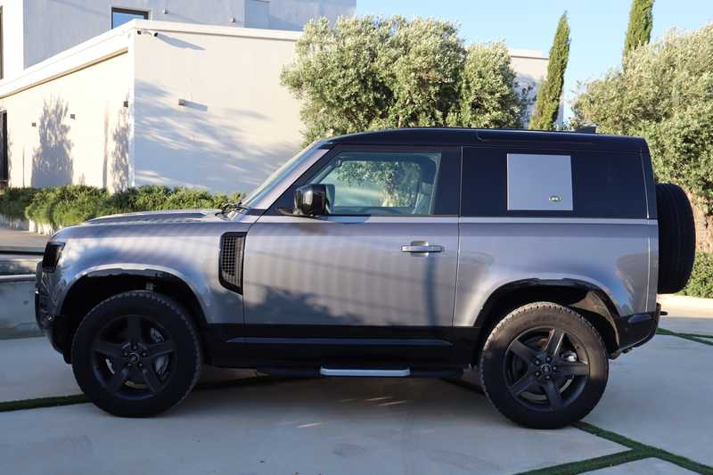 2024 Land Rover Defender 3,0L 2024 Cyprus