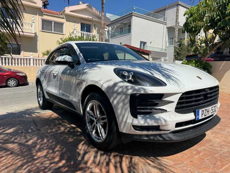2021 Porsche Macan 2,0L 2021 Cyprus