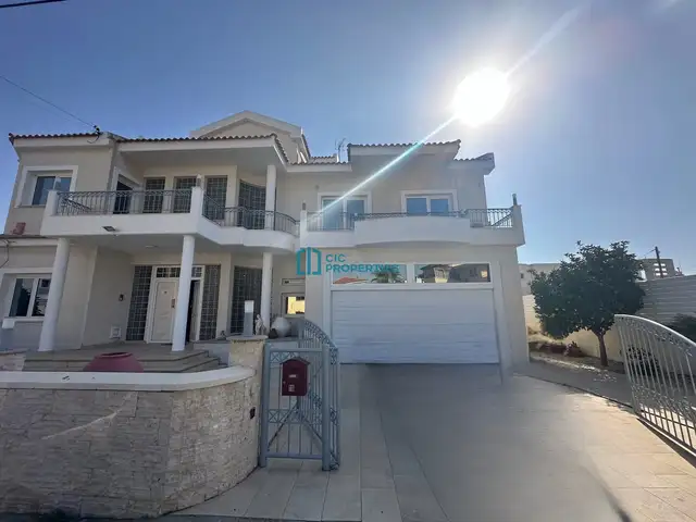 5-bedroom villa for sale, Larnaca — Larnaka - Agioi Anargyroi I