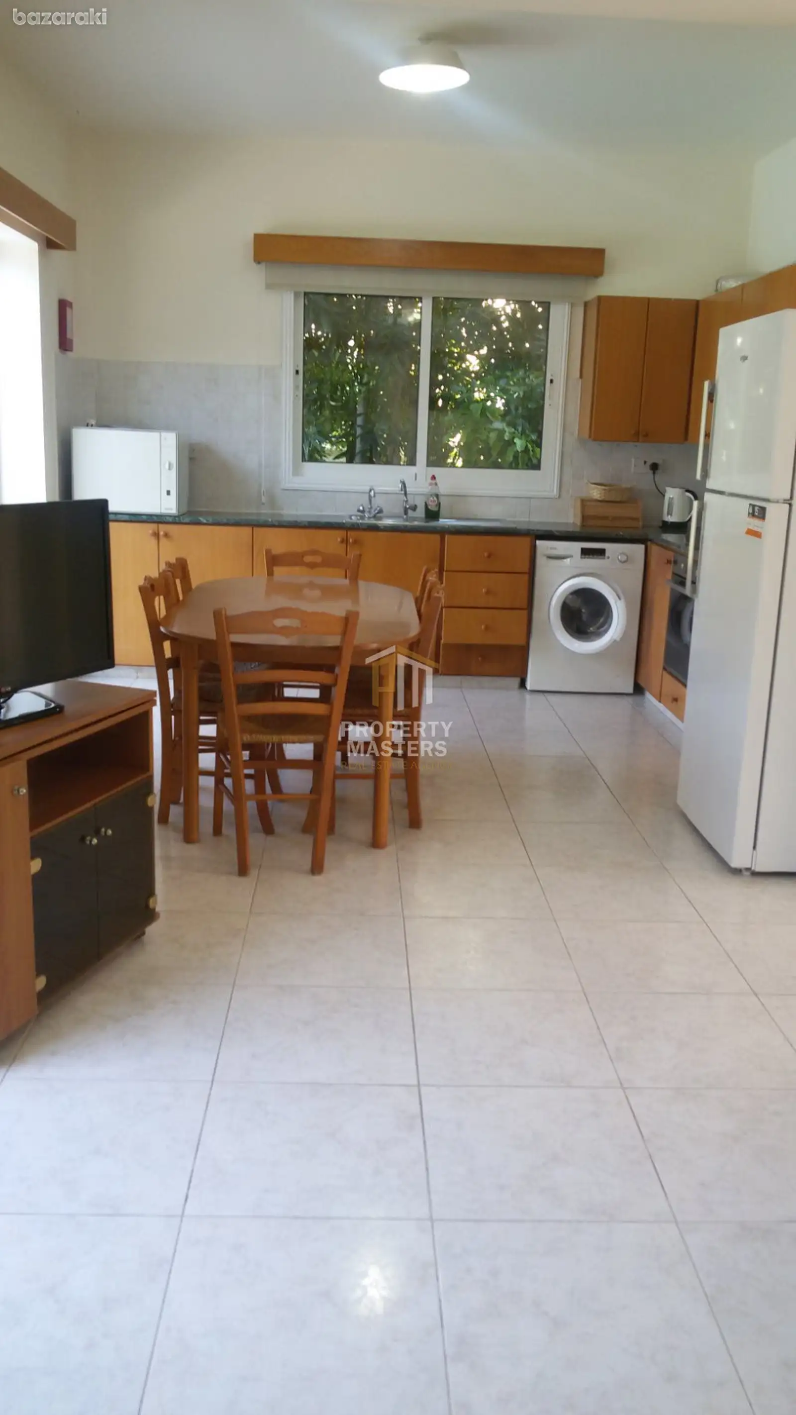 House, 3 bedrooms — 10