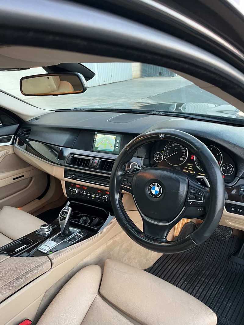 2011 BMW 5-Series 2,0L 2011 Cyprus