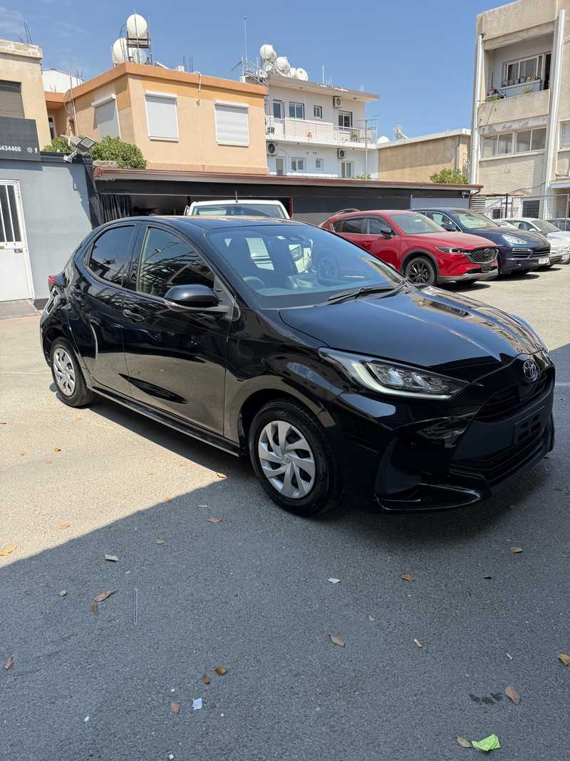 2022 Toyota Yaris 1,5L 2022 Cyprus