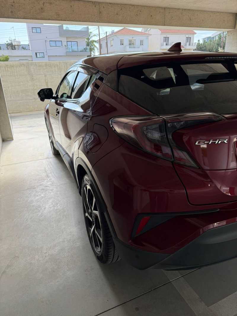 2017 Toyota C-HR 1,8L 2017 Cyprus