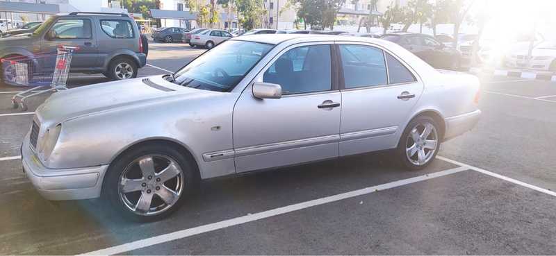 1998 Mercedes-Benz E-Class 2,0L 1998 Cyprus